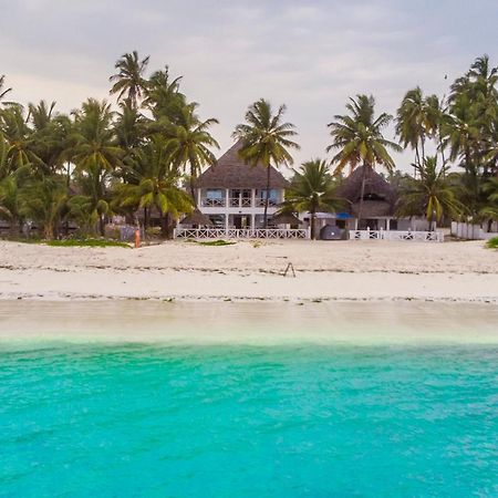 The African Paradise Beach Hotel Bwejuu Bagian luar foto