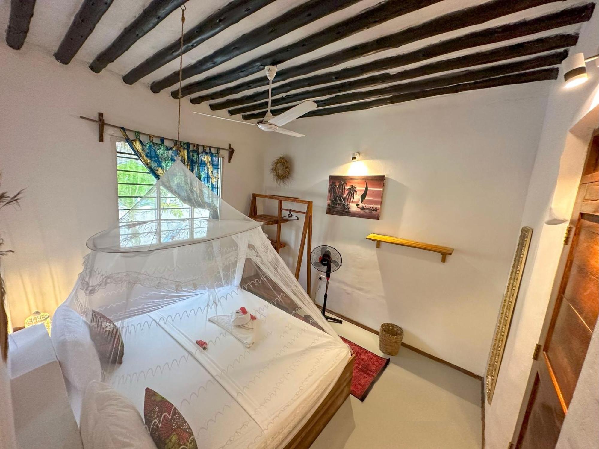 The African Paradise Beach Hotel Bwejuu Bagian luar foto