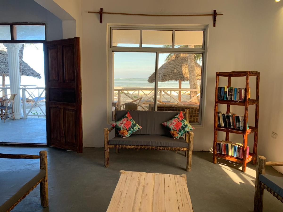 The African Paradise Beach Hotel Bwejuu Bagian luar foto