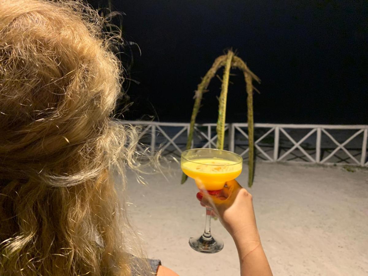 The African Paradise Beach Hotel Bwejuu Bagian luar foto