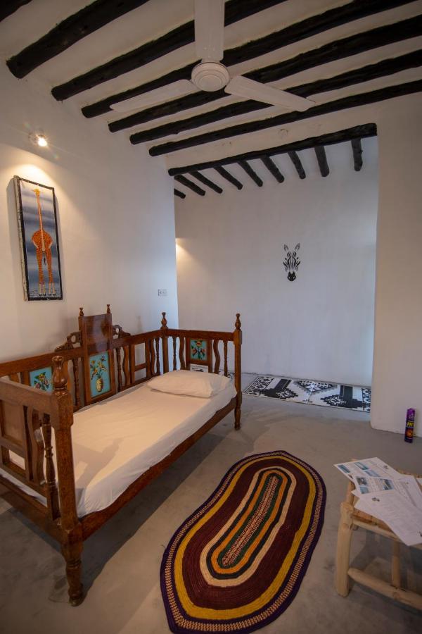 The African Paradise Beach Hotel Bwejuu Bagian luar foto